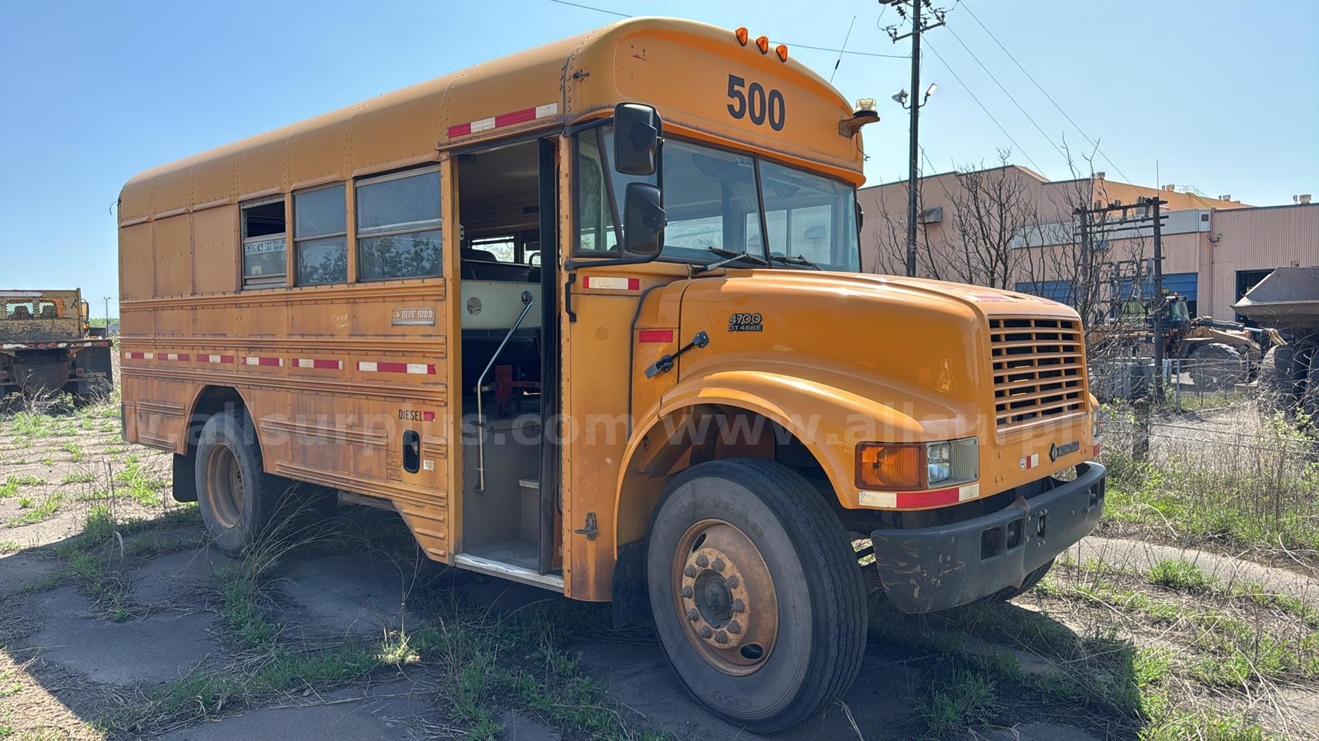 1997 International 4700 Blue Bird Bus International 4700 Government Surplus Auction - Photo #2