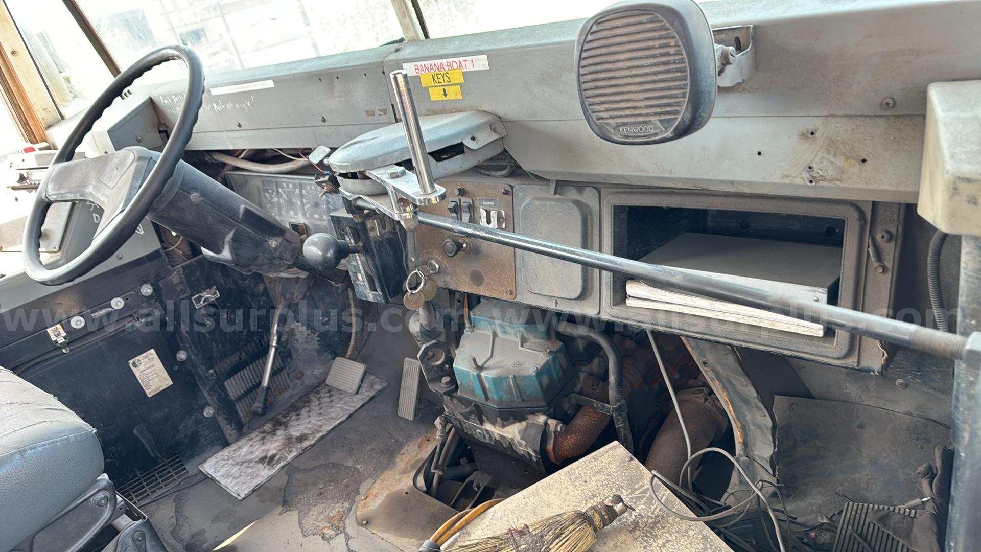 2003 Blue Bird International School Bus International Vision Government Surplus Auction - Photo #3