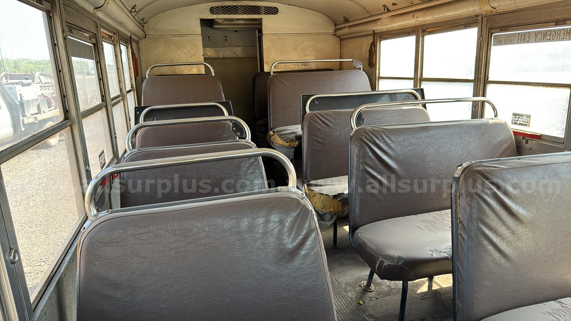 2003 Blue Bird International School Bus International Vision Government Surplus Auction - Photo #5