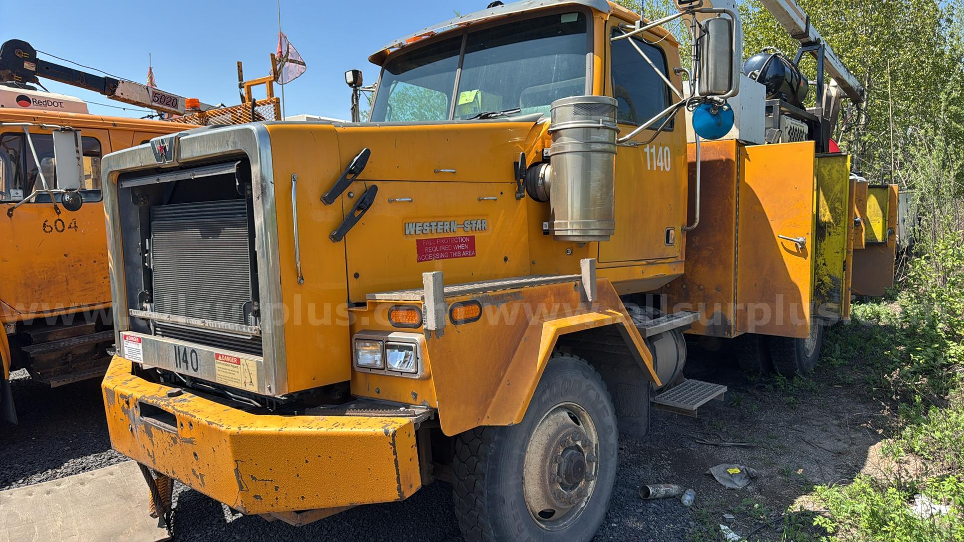 2015 Western Star Service Utility Truck Western Star  Government Surplus Auction - Photo #2