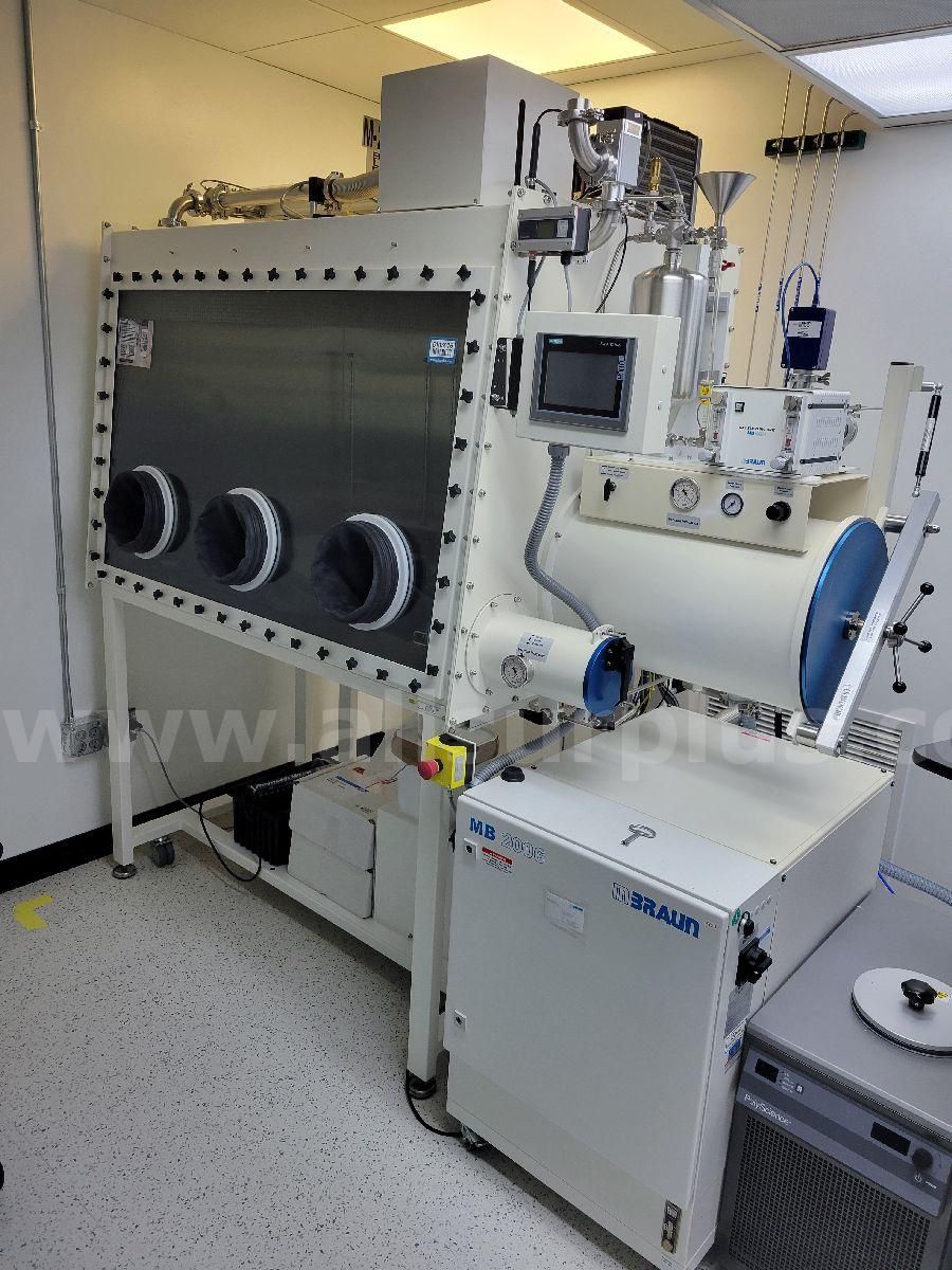 M. Braun MB200G Isolator M. Braun MB200G Government Surplus Auction - Primary Photo