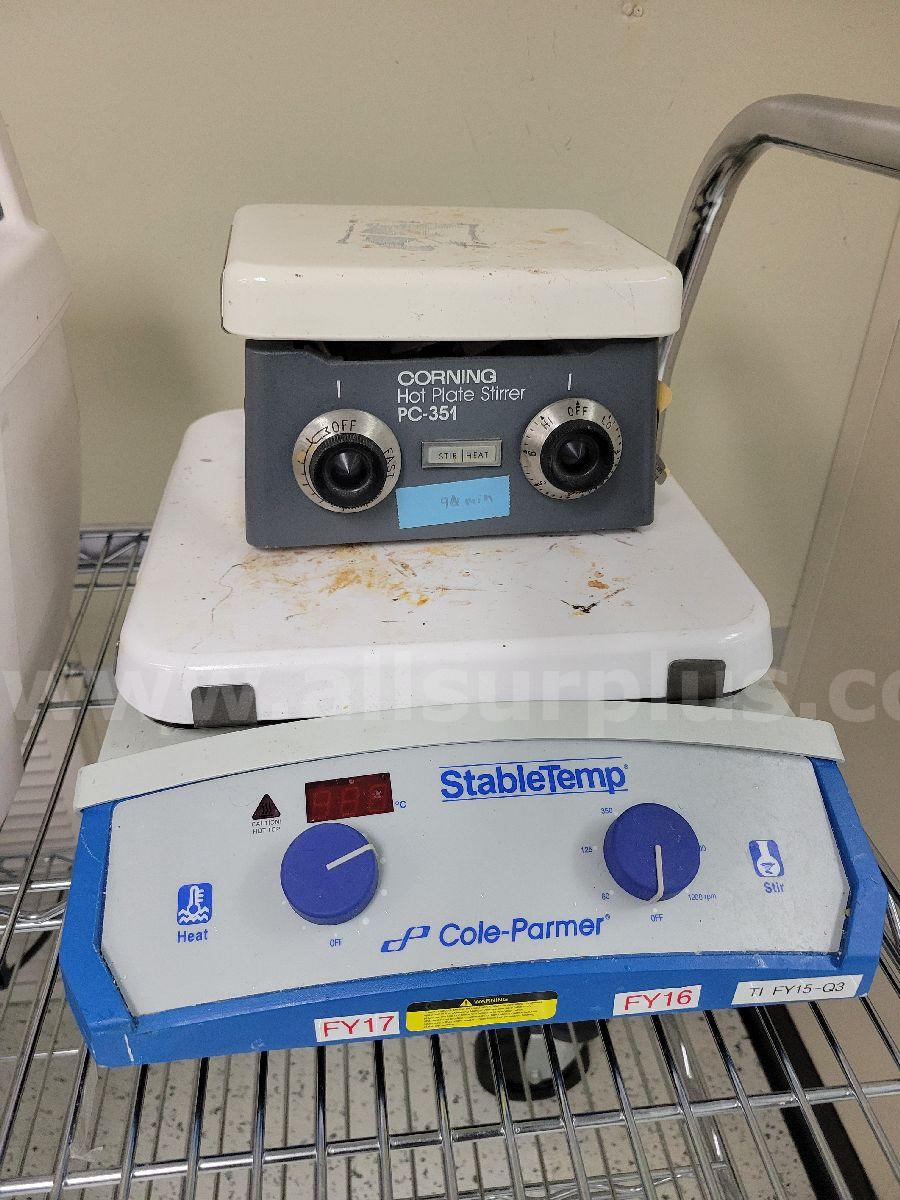 9pcs Laboratory Equipment   Government Surplus Auction - Photo #2