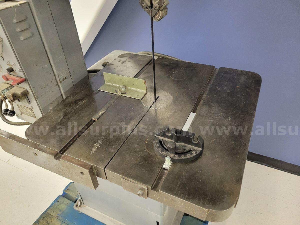 DoALL 16-SFP Vertical Band Saw DoALL 16-SFP Government Surplus Auction - Photo #4