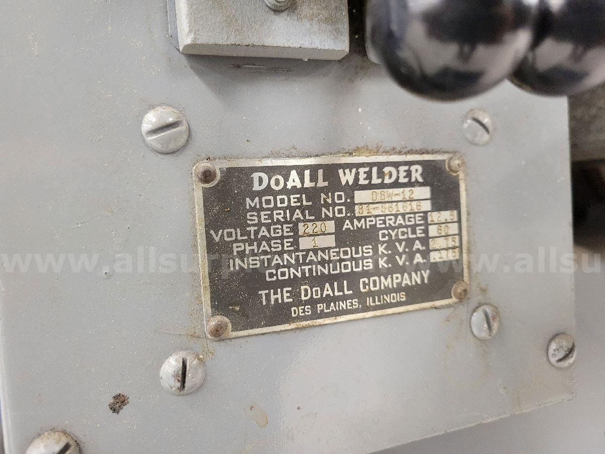 DoALL 16-SFP Vertical Band Saw DoALL 16-SFP Government Surplus Auction - Photo #6