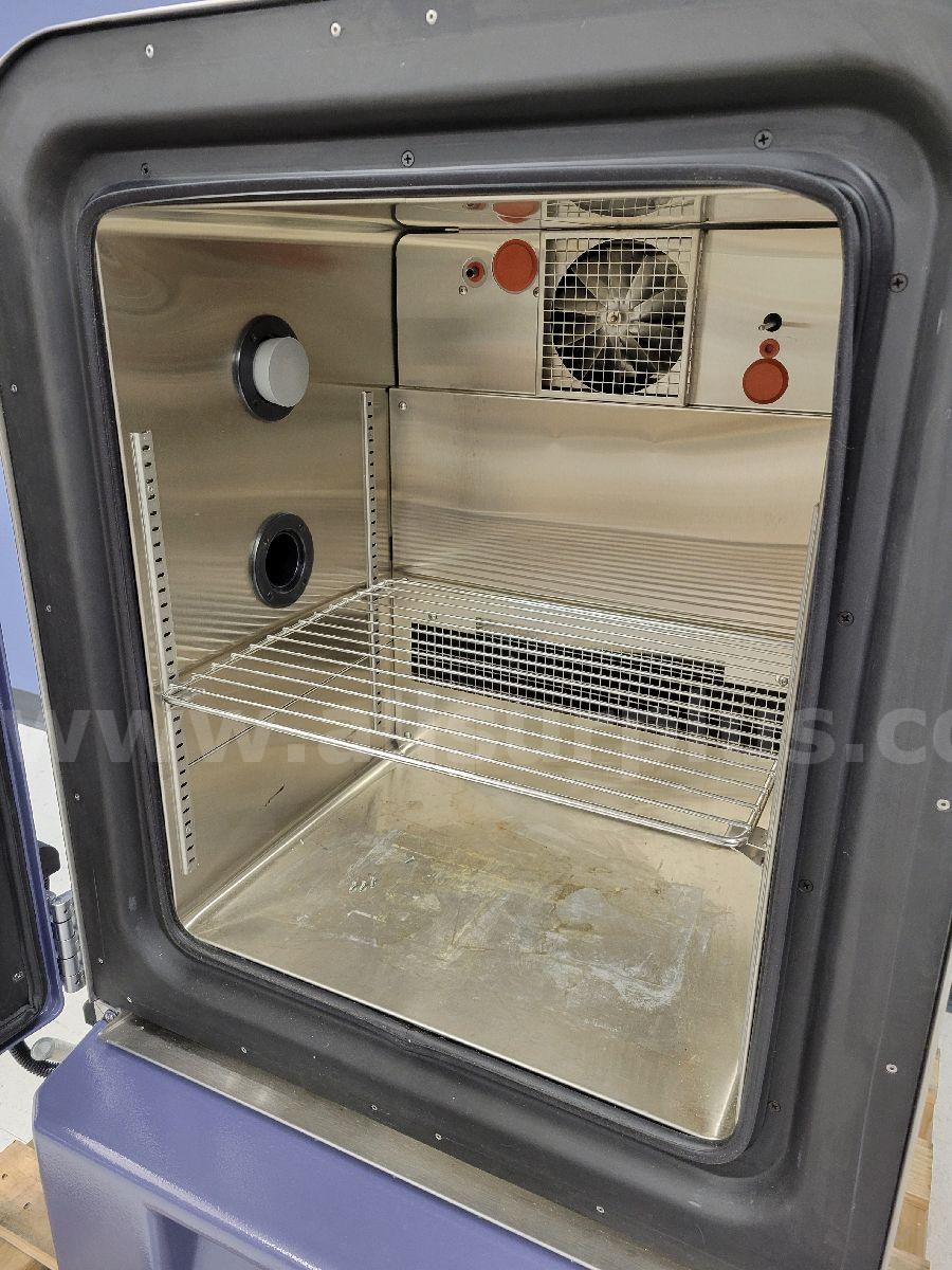 Espec BTZ-475 Temperature Test Chamber ESPEC 475 Government Surplus Auction - Photo #3