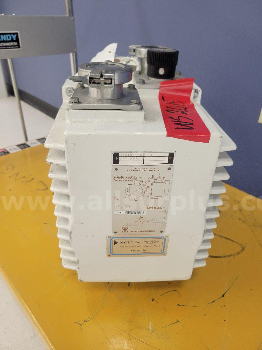 Leybold-Heraeus D30A Trivac Vacuum Pump Leybold-Heraeus D30A Government Surplus Auction - Photo #2