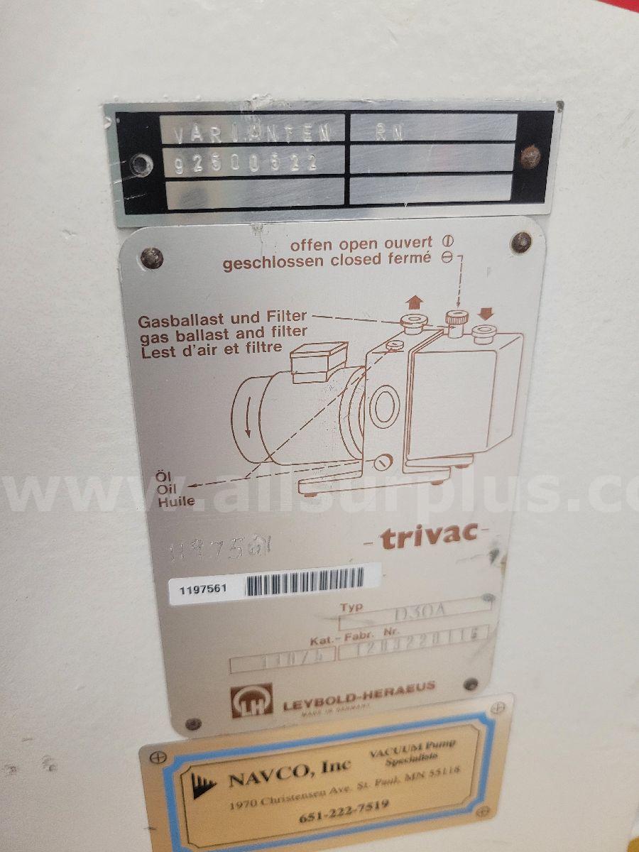 Leybold-Heraeus D30A Trivac Vacuum Pump Leybold-Heraeus D30A Government Surplus Auction - Photo #5