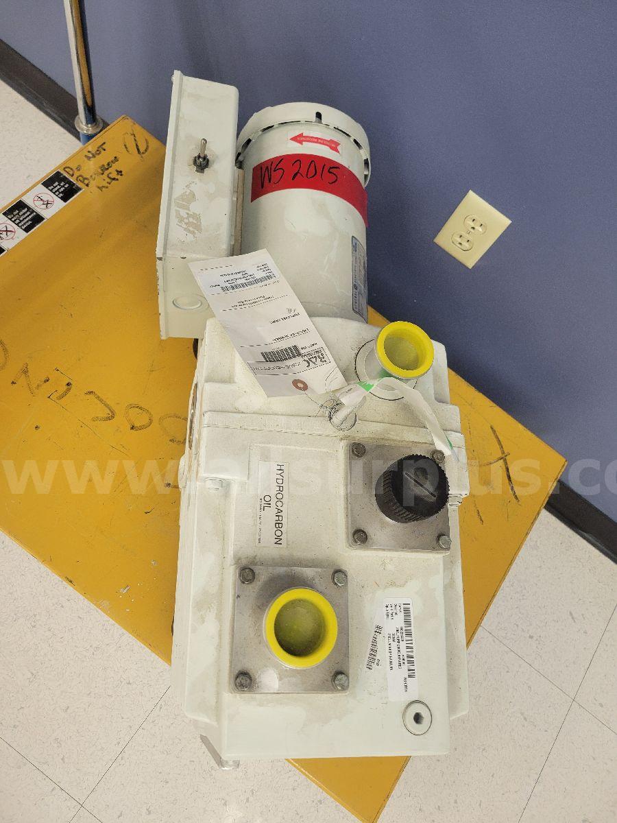 Leybold D30A Vacuum Pump Leybold D30A Government Surplus Auction - Photo #3