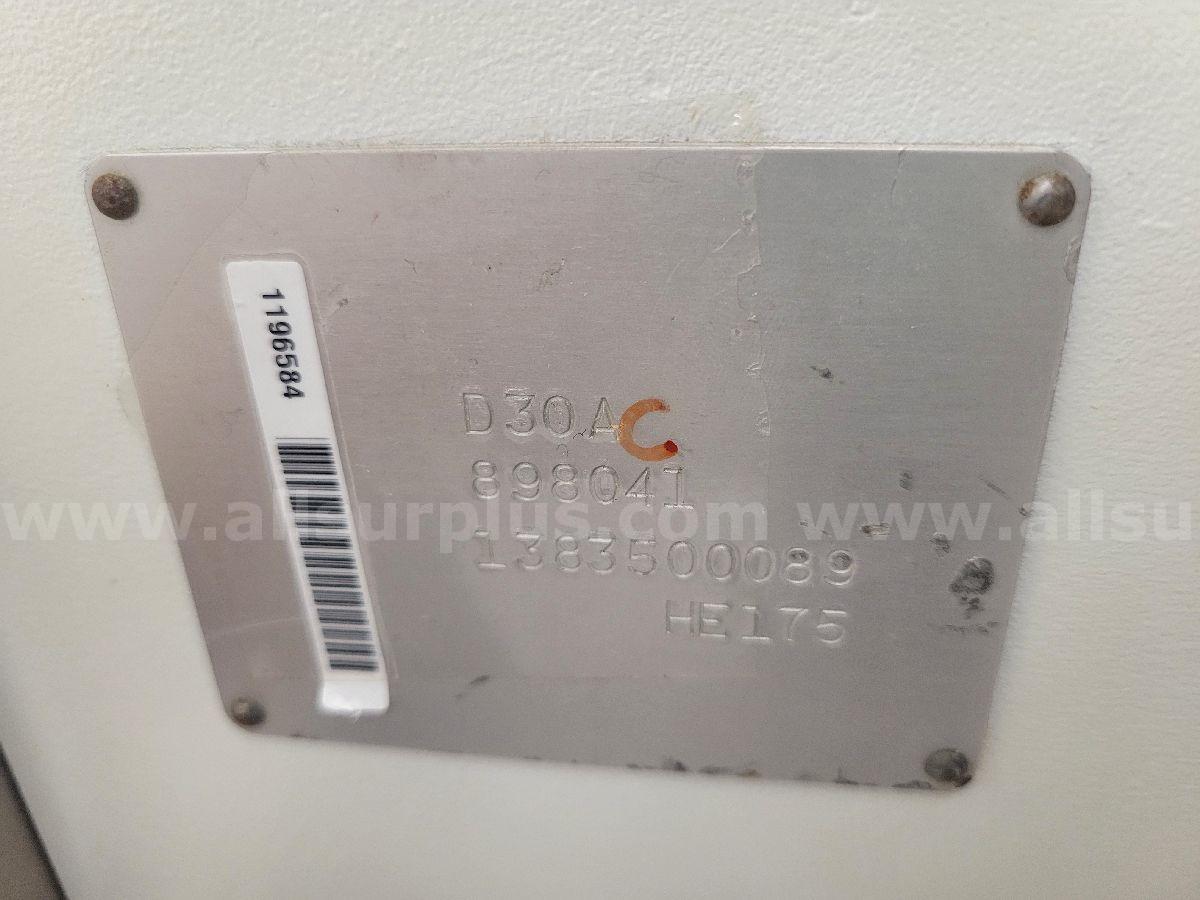 Leybold D30A Vacuum Pump Leybold D30A Government Surplus Auction - Photo #6