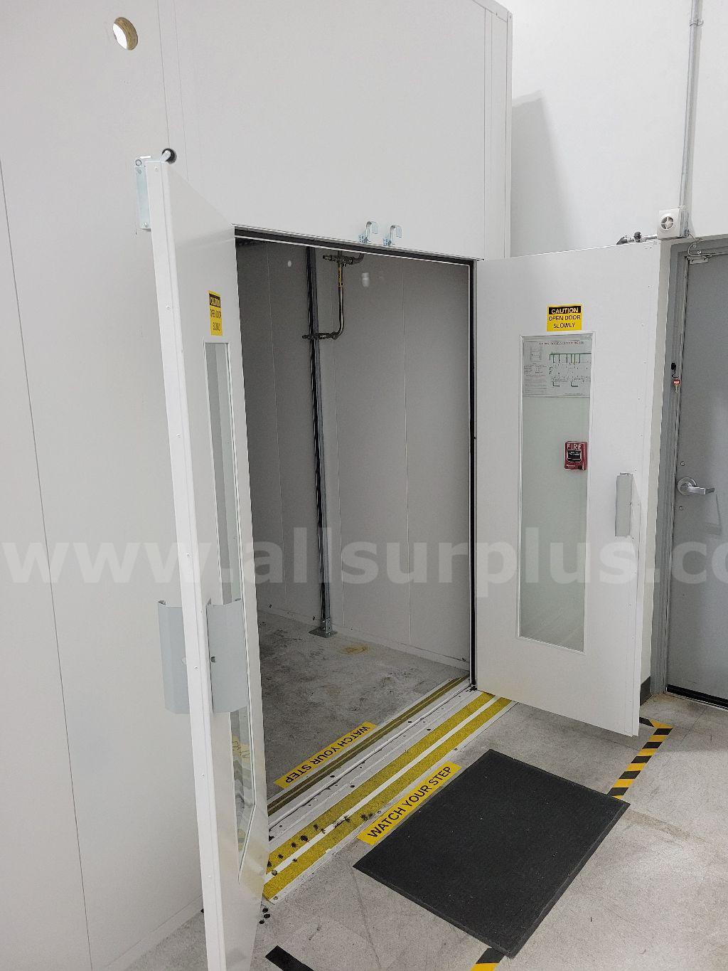 Paint Booth   Government Surplus Auction - Photo #2