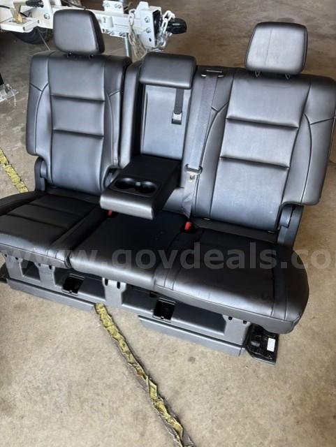 Dodge Durango Pursuit seats Dodge Durango Government Surplus Auction - Photo #2