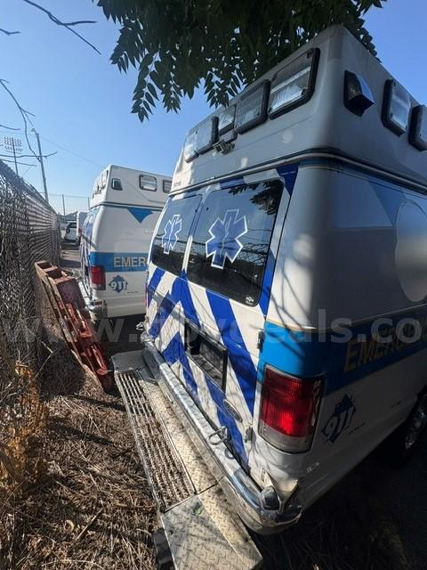 2014 Ford Econoline Ford Econoline Government Surplus Auction - Photo #4
