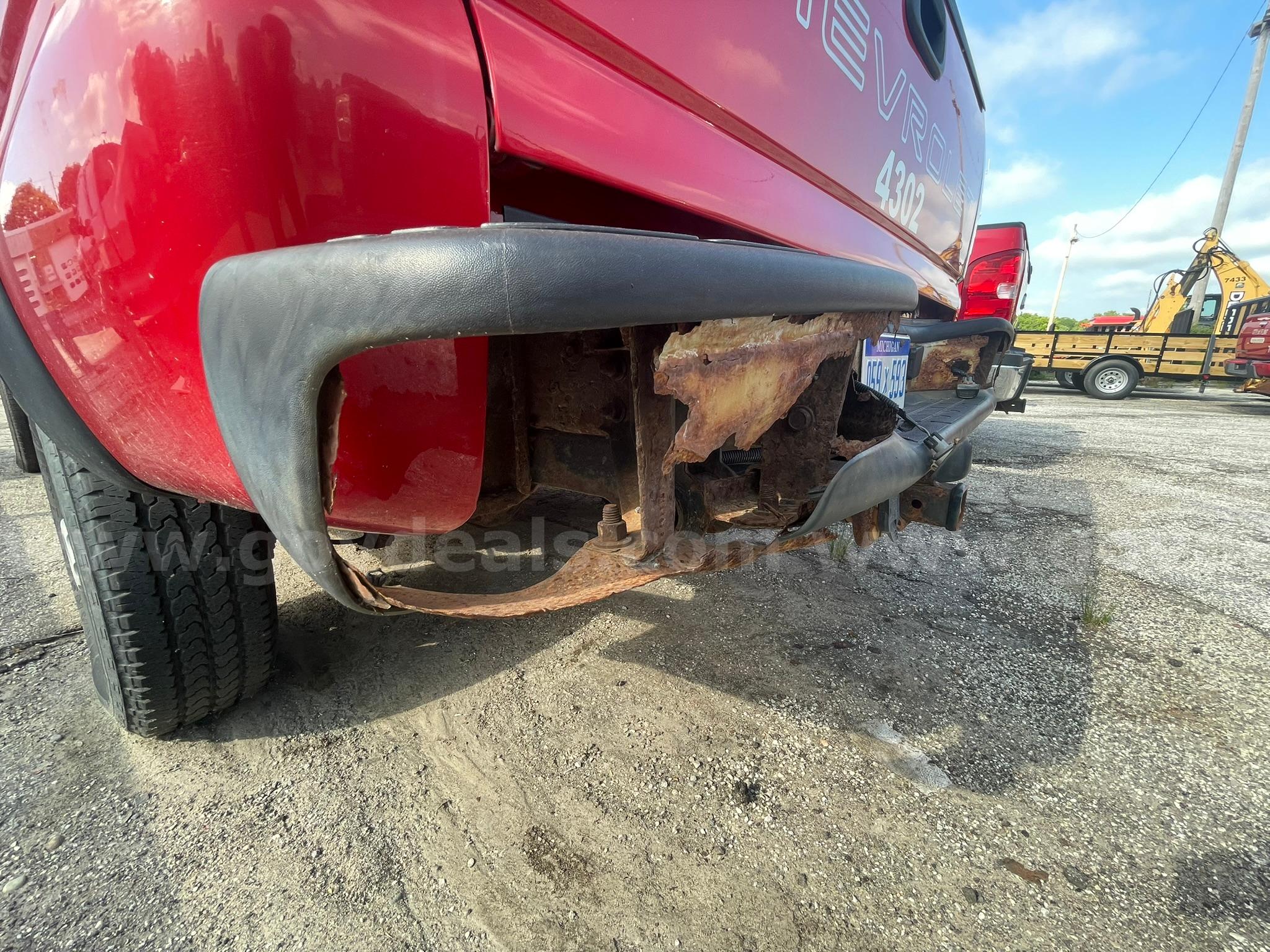 2006 Chevrolet Silverado 2500HD Chevrolet Silverado 2500HD Government Surplus Auction - Photo #5