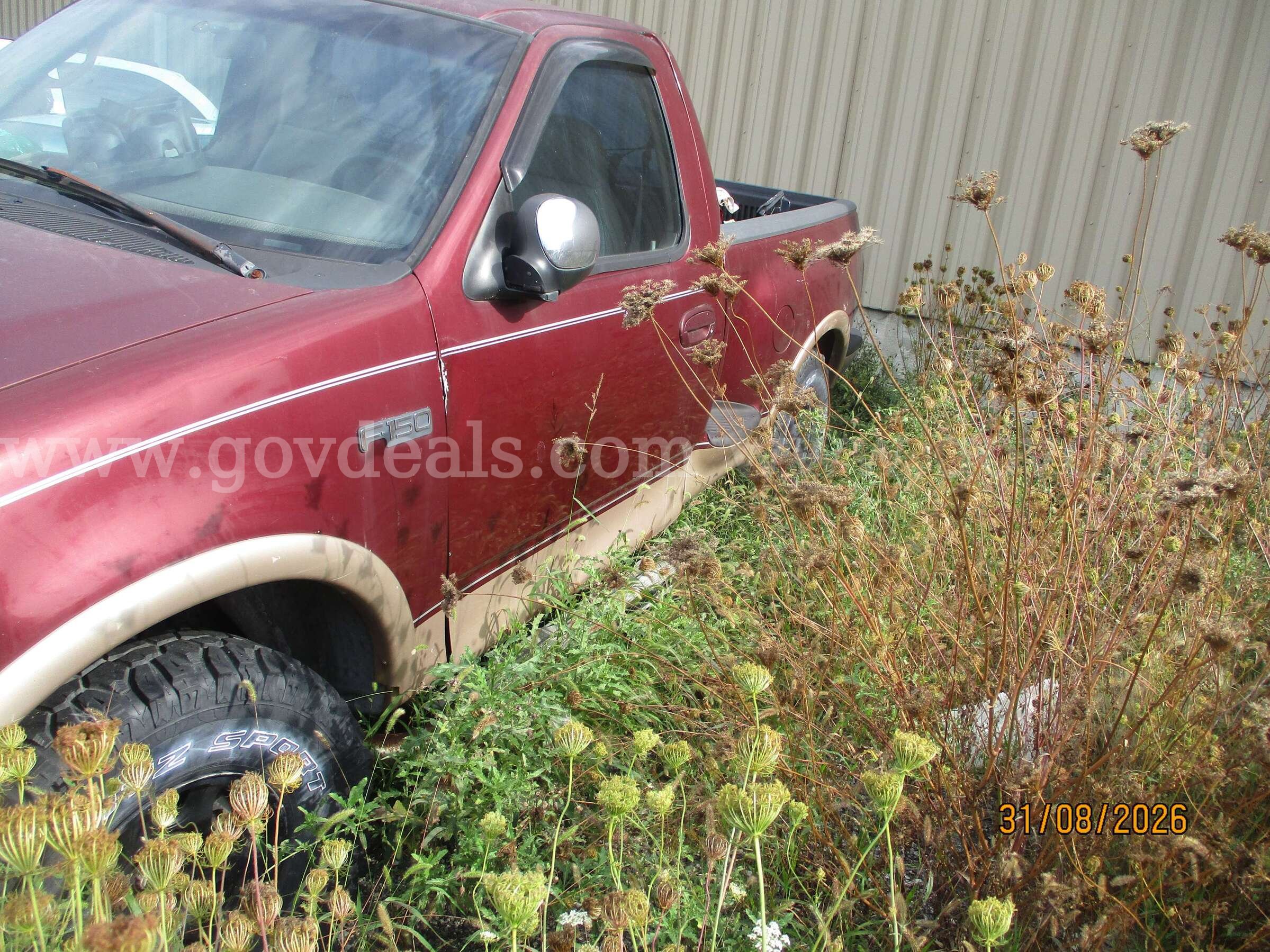 1997 Ford F-150 Ford F-150 Government Surplus Auction - Photo #4