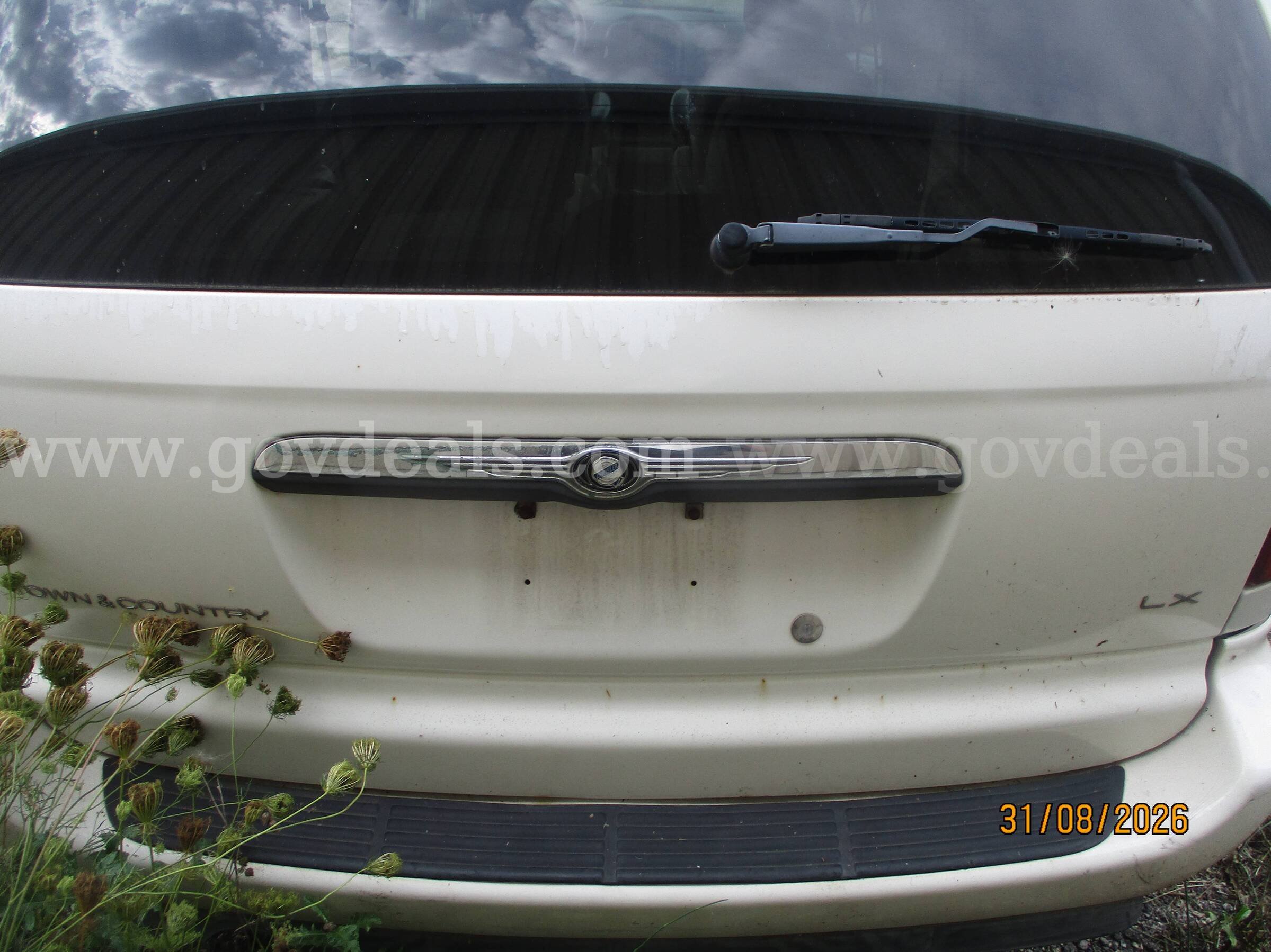 2005 Chrysler Town & Country Chrysler Town & Country Government Surplus Auction - Photo #4