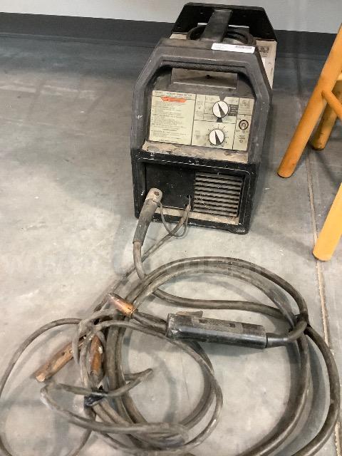 Hobart Handler 120