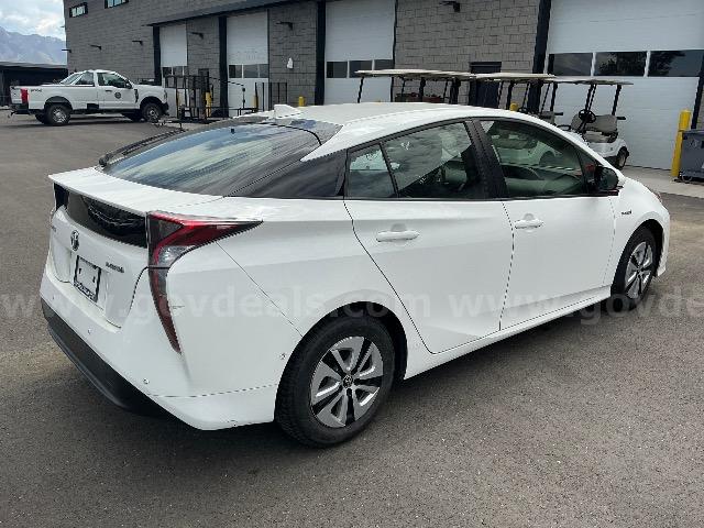 2018 TOYOTA PRIUS II 4 DOOR HYBRID CAR -- UNLEADED/ELECTRIC TOYOTA PRIUS Government Surplus Auction - Photo #4
