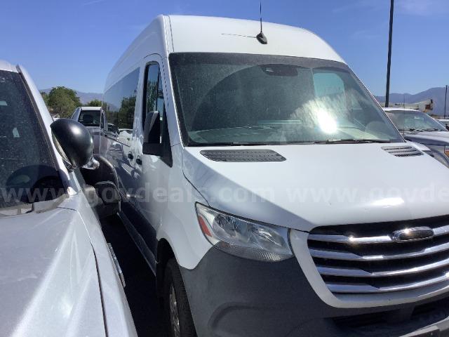 2019 FREIGHTLINER SPRINTER 2500 PARATRANSIT UPFIT WITH WHEELCHAIR POSITIONS FREIGHTLINER 2500 Government Surplus Auction - Photo #6