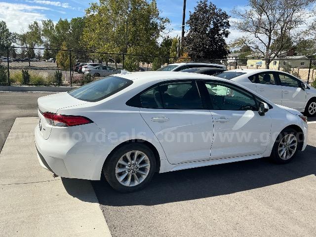 2021 TOYOTA COROLLA LE 4 DOOR SEDAN -- UNLEADED TOYOTA COROLLA Government Surplus Auction - Photo #4