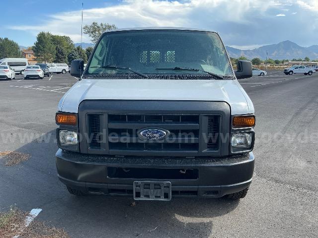 2013 FORD E250 FULLSIZE CARGO VAN -- UNLEADED/E85 FORD E250 Government Surplus Auction - Photo #2