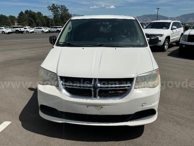 2012 DODGE GRAND CARAVAN SE SEVEN SEATER FWD MINI VAN -- UNLEADED/E85 DODGE GRAND CARAVAN Government Surplus Auction - Photo #2