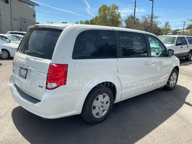 2012 DODGE GRAND CARAVAN SE SEVEN SEATER FWD MINI VAN -- UNLEADED/E85 DODGE GRAND CARAVAN Government Surplus Auction - Photo #4
