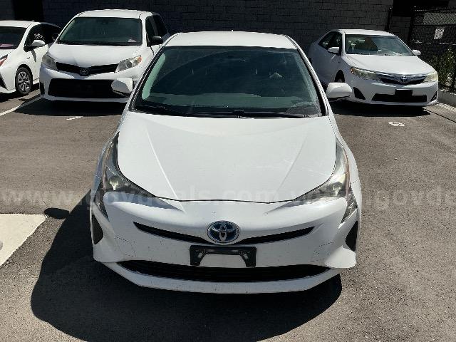2016 TOYOTA PRIUS II HYBRID SEDAN -- HYBRID TOYOTA PRIUS Government Surplus Auction - Photo #2