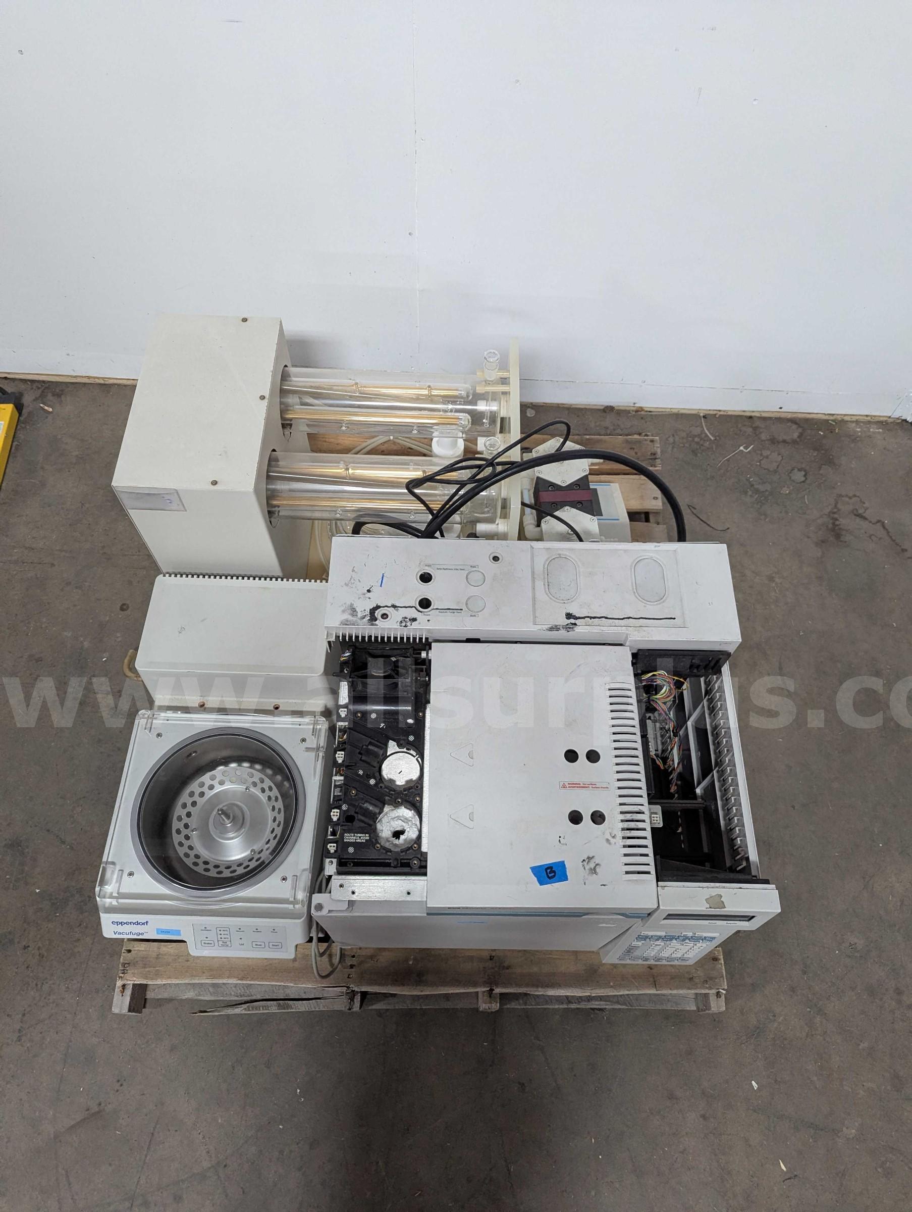 4 Pallets of Lab Equipment #1   Government Surplus Auction - Photo #2