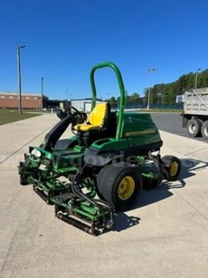 Used 2018 Fairway Mower Fairway 7700A2WDT4 Government Surplus Auction - Photo #3