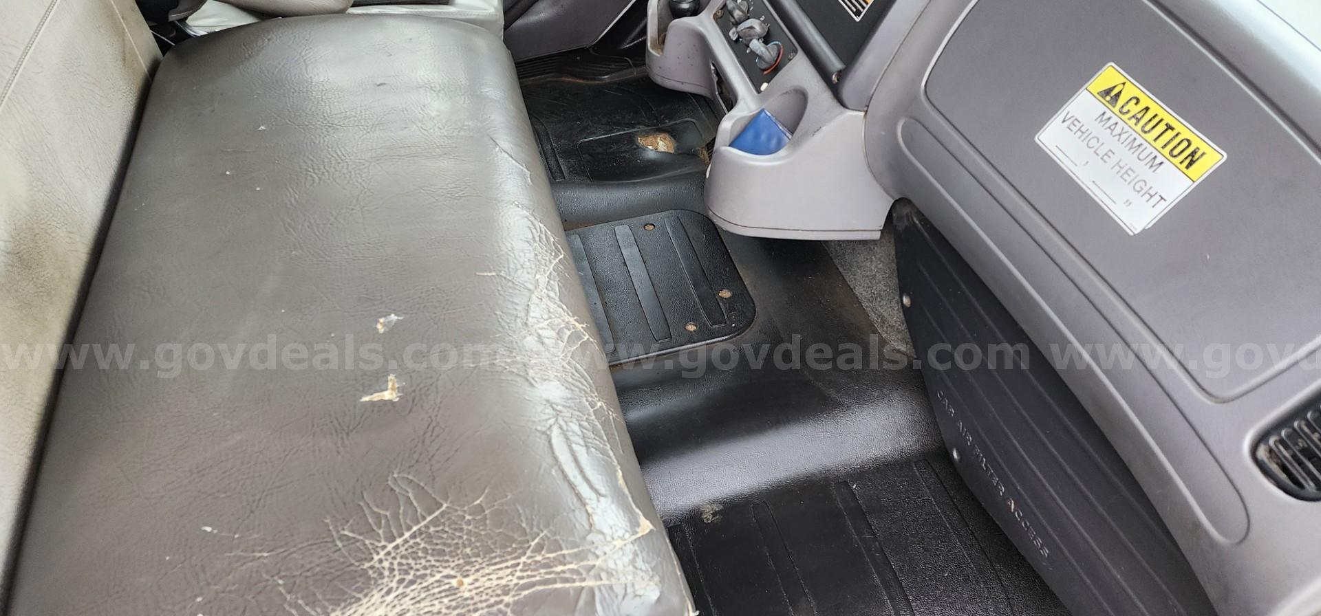 2014 Freightliner rear load Freightliner  Government Surplus Auction - Photo #5