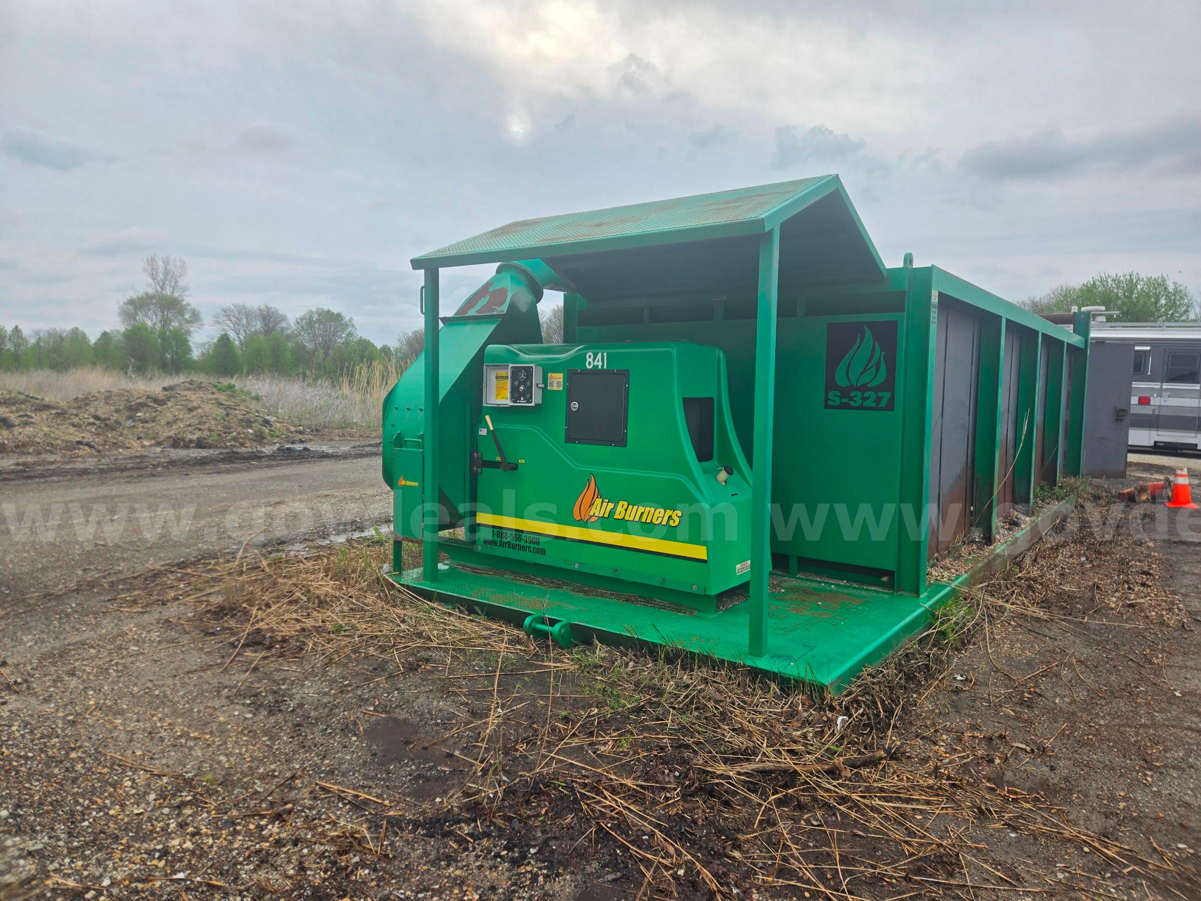 2016 Air Burner Model S327 FireBox Diesel Powered Destructor Air Burners S327 Government Surplus Auction - Primary Photo
