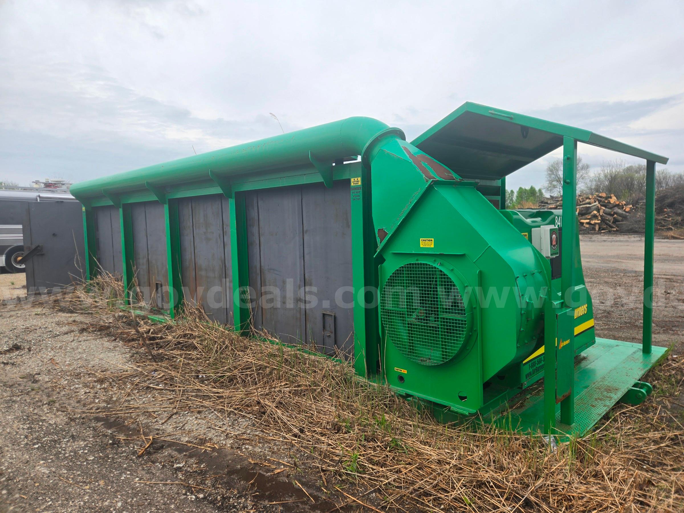 2016 Air Burner Model S327 FireBox Diesel Powered Destructor Air Burners S327 Government Surplus Auction - Photo #2