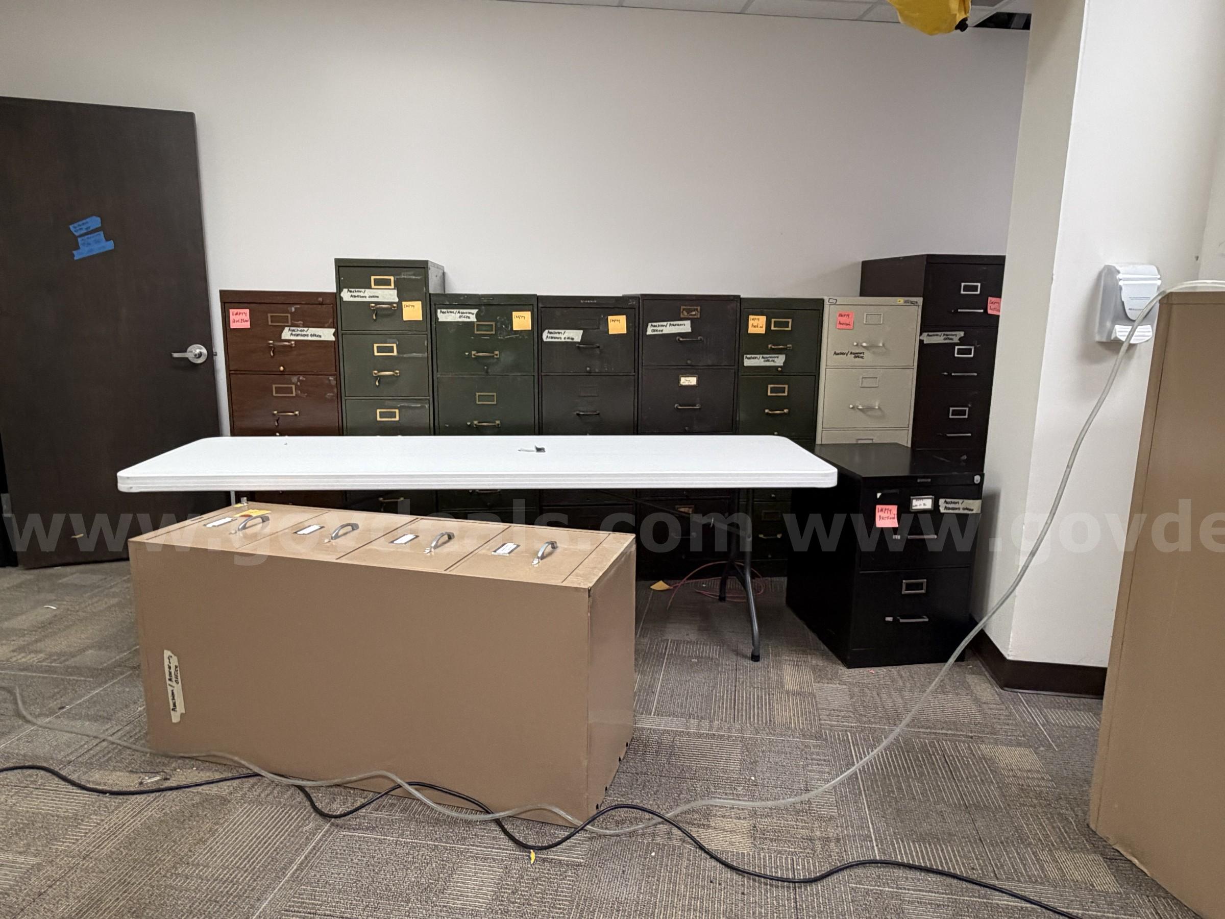 Lot of 27 Filing Cabinets   Government Surplus Auction - Photo #2