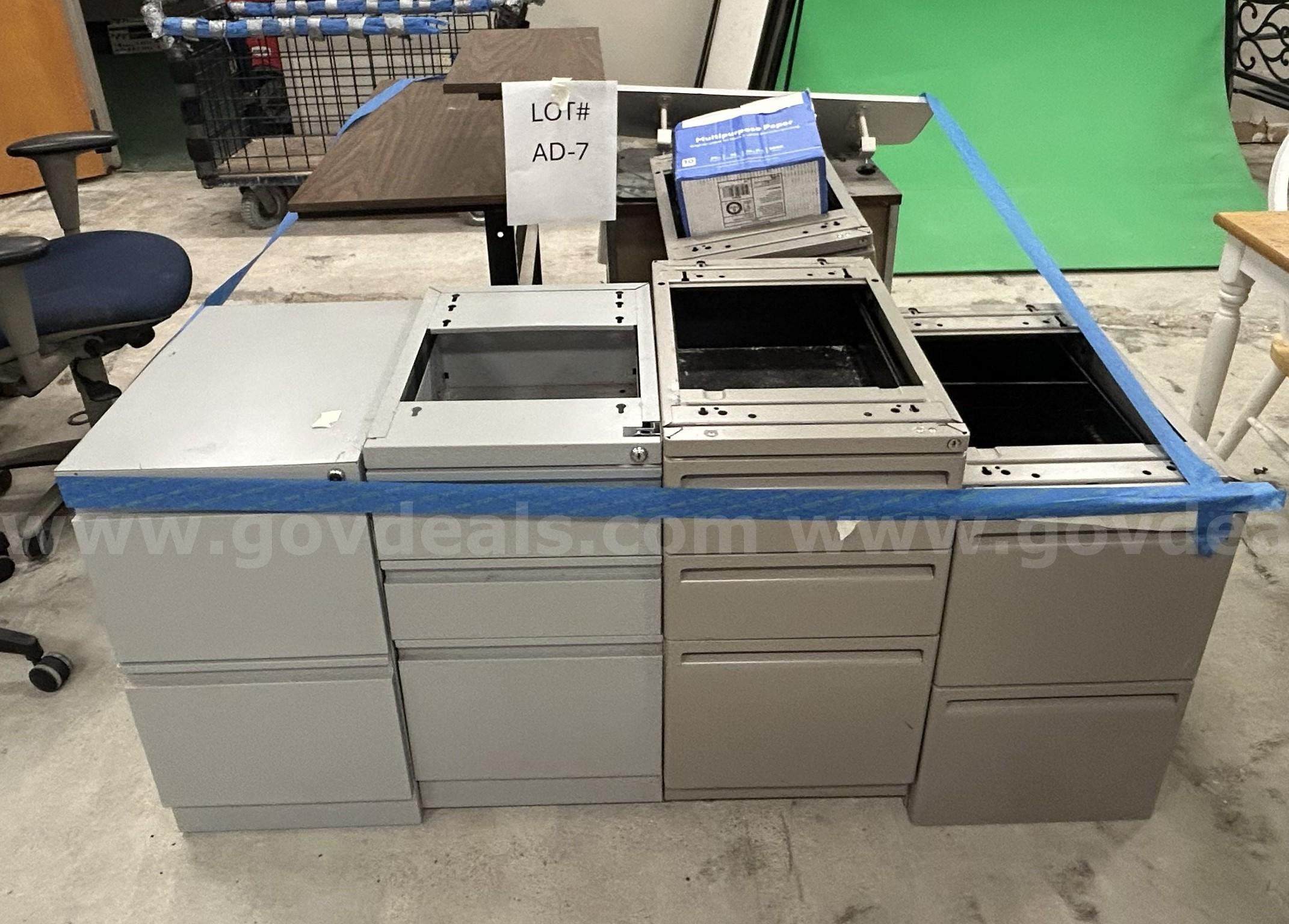 Lot of Office Furniture   Government Surplus Auction - Photo #3