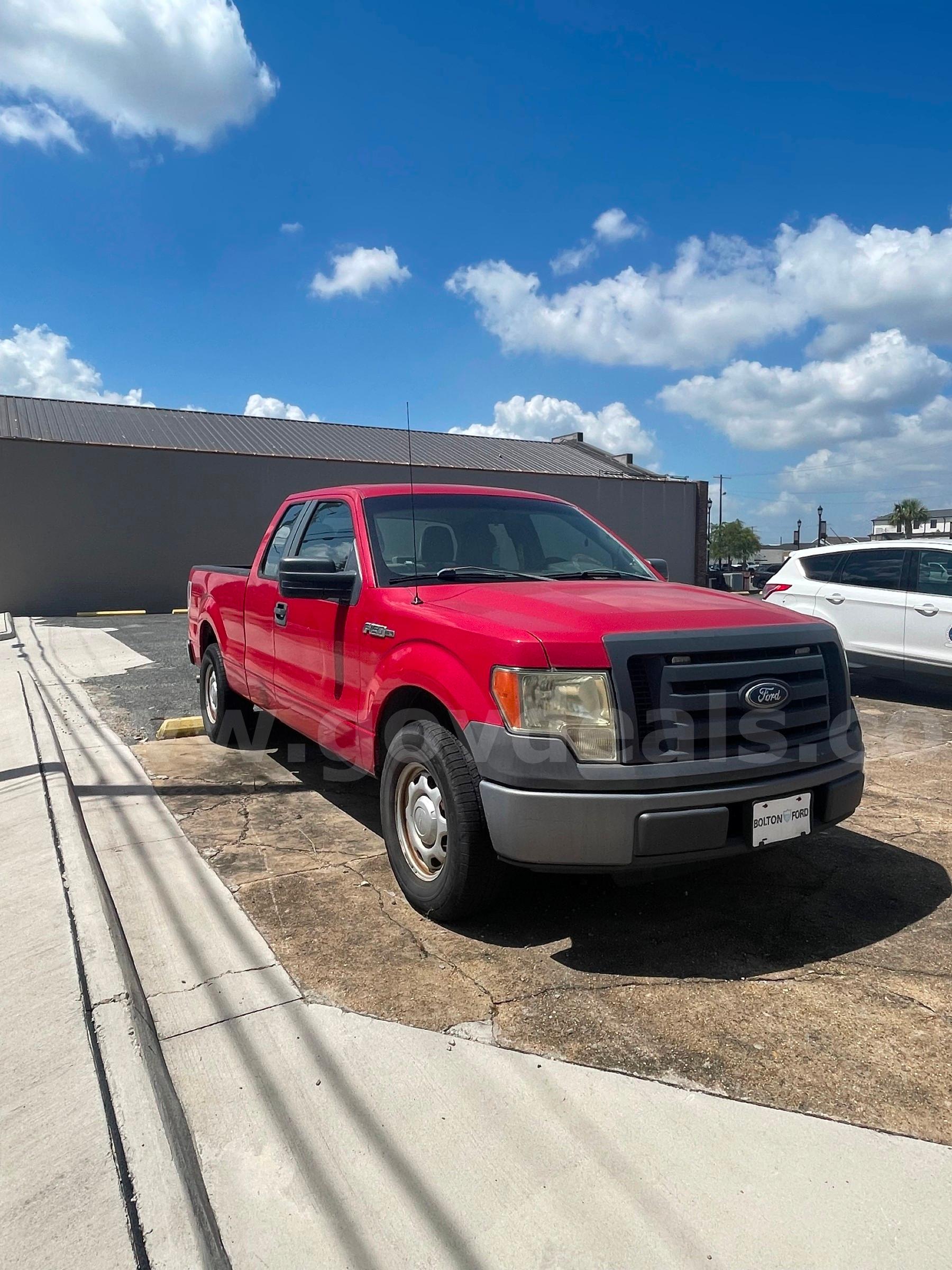 2010 Ford F-150 Ext Cab Pickup Truck Ford F-150 Government Surplus Auction - Primary Photo