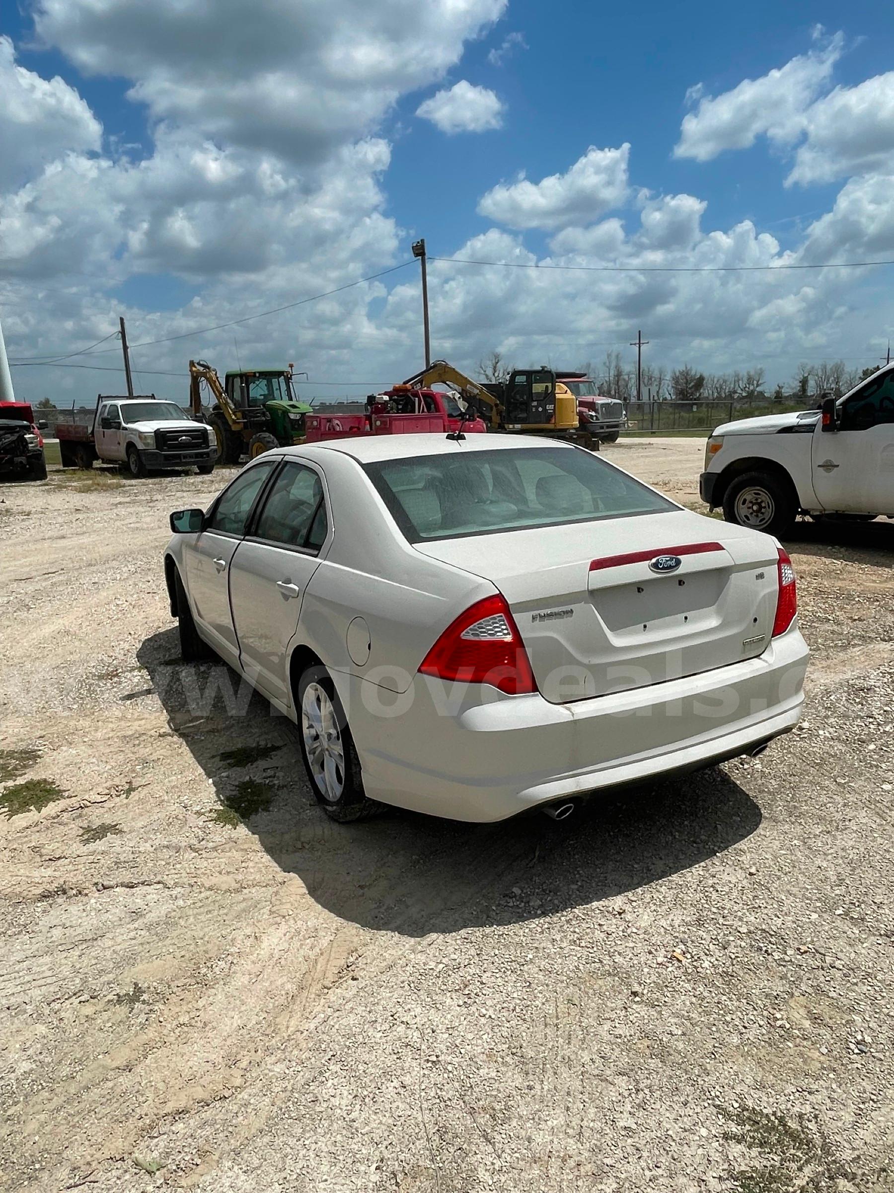 2012 Ford Fusion Sedan Ford Fusion Government Surplus Auction - Photo #6
