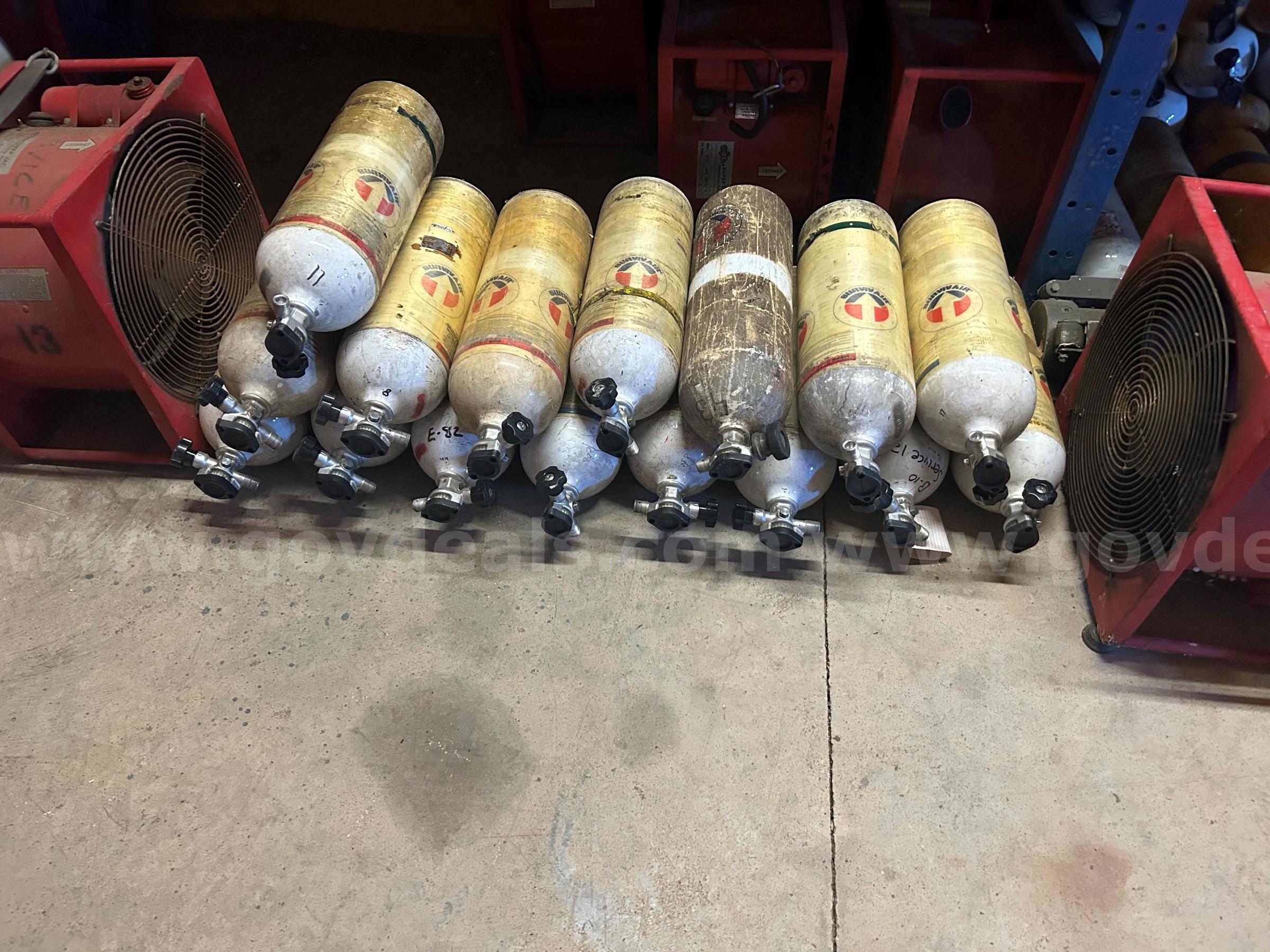 Survivair 2,216 PSI Steel Cylinder  216 Government Surplus Auction - Photo #2