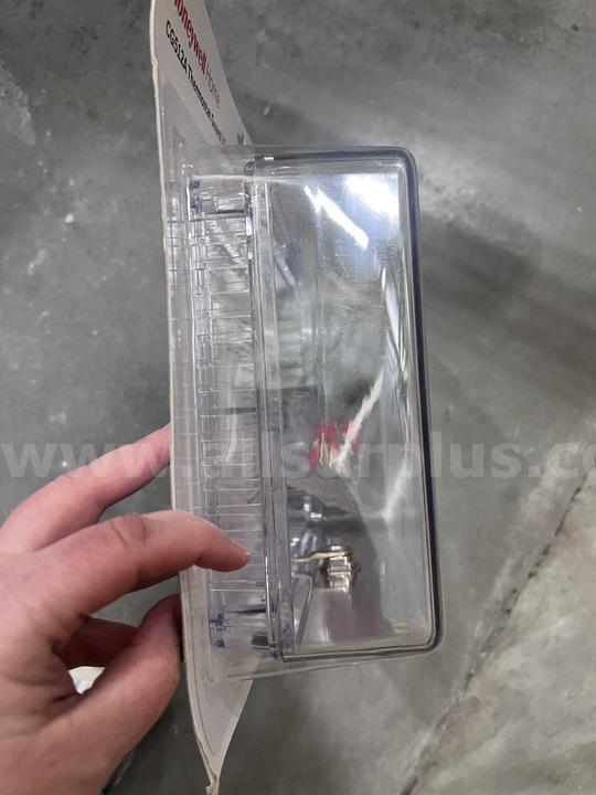 6 Ea. 2020 HONEYWELL HOME CG512A THERMOSTAT COVERS Honeywell Home (Resideo T CG512A Government Surplus Auction - Photo #3