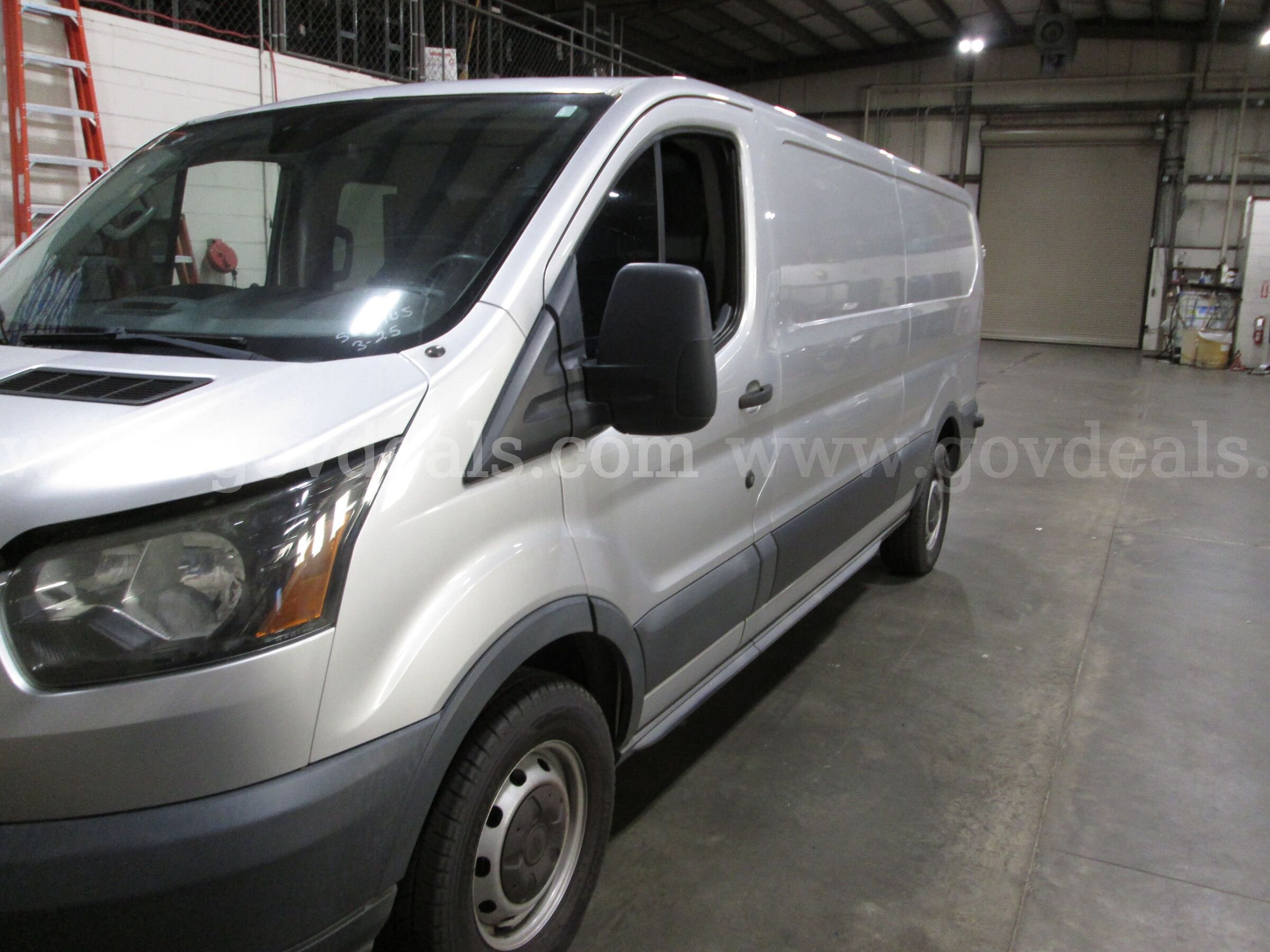 2016 Ford Transit 350 Van Ford Transit Government Surplus Auction - Photo #3