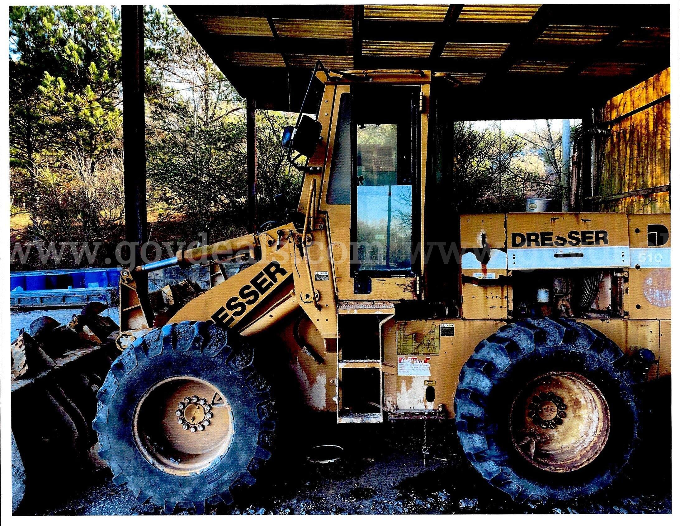 1988 Dresser Loader