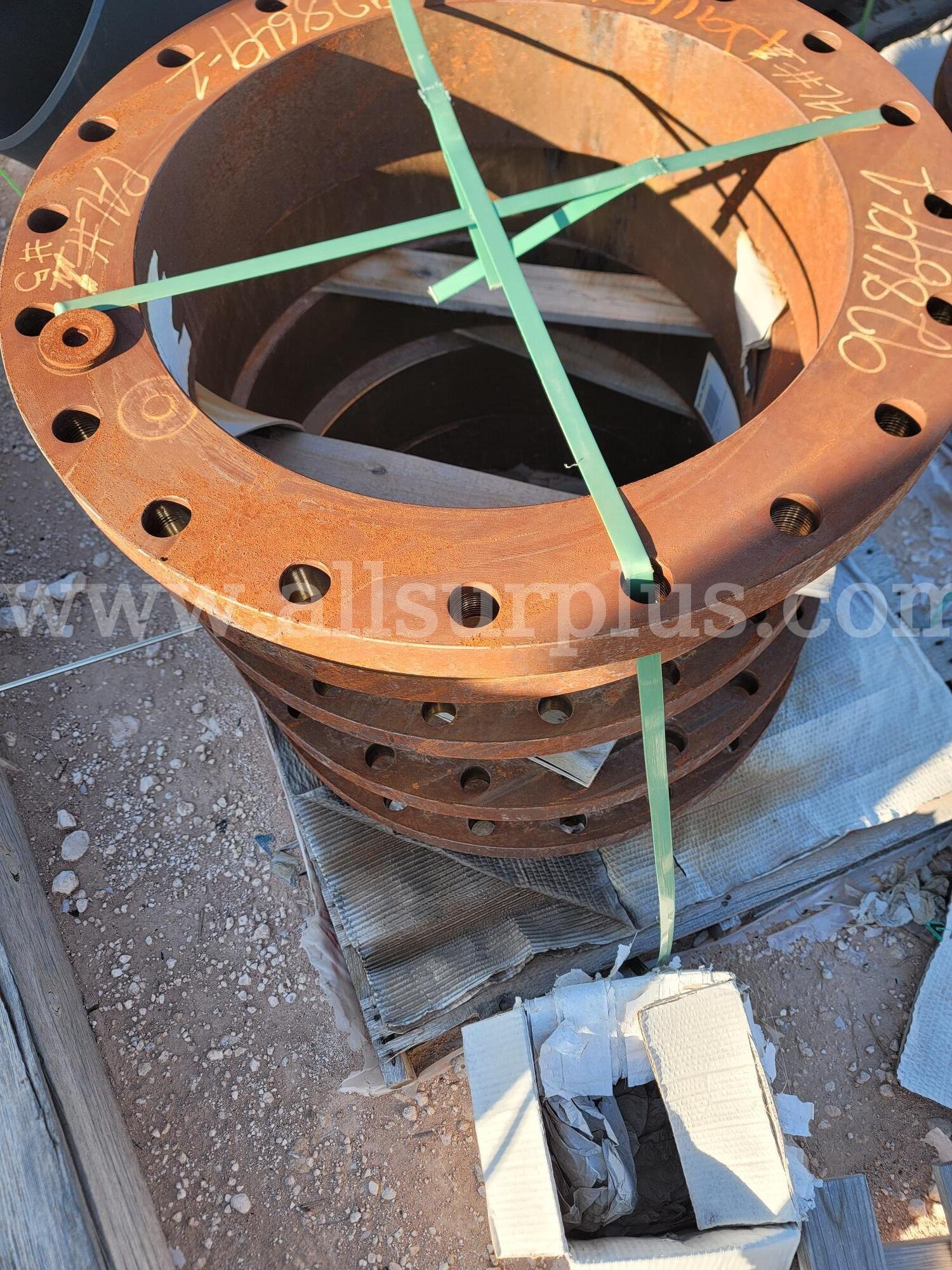 Fittings, Flanges, Elbows, Tees, Reducers, 24in thru 30in, Approx. Qty 67   Government Surplus Auction - Photo #5