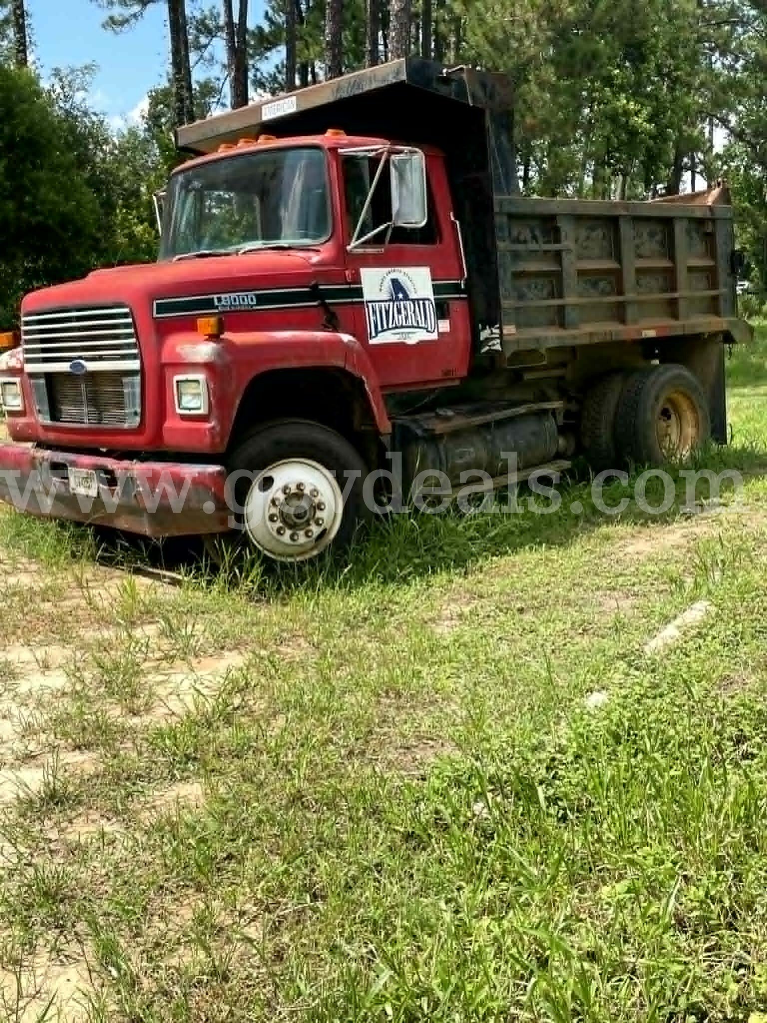 1994 Ford LN8000 Ford LN8000 Government Surplus Auction - Photo #2