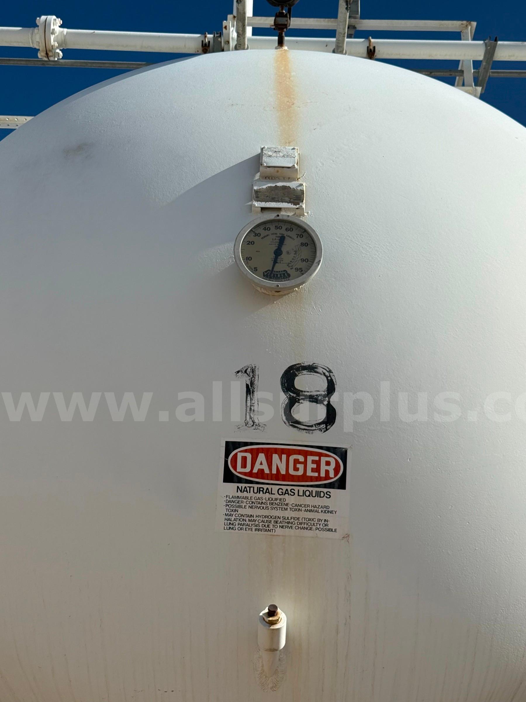 Propane Storage Vessels, 30,000 Gallon, 200PSI, & Riveted Vessel, Qty 8  000 Government Surplus Auction - Photo #5