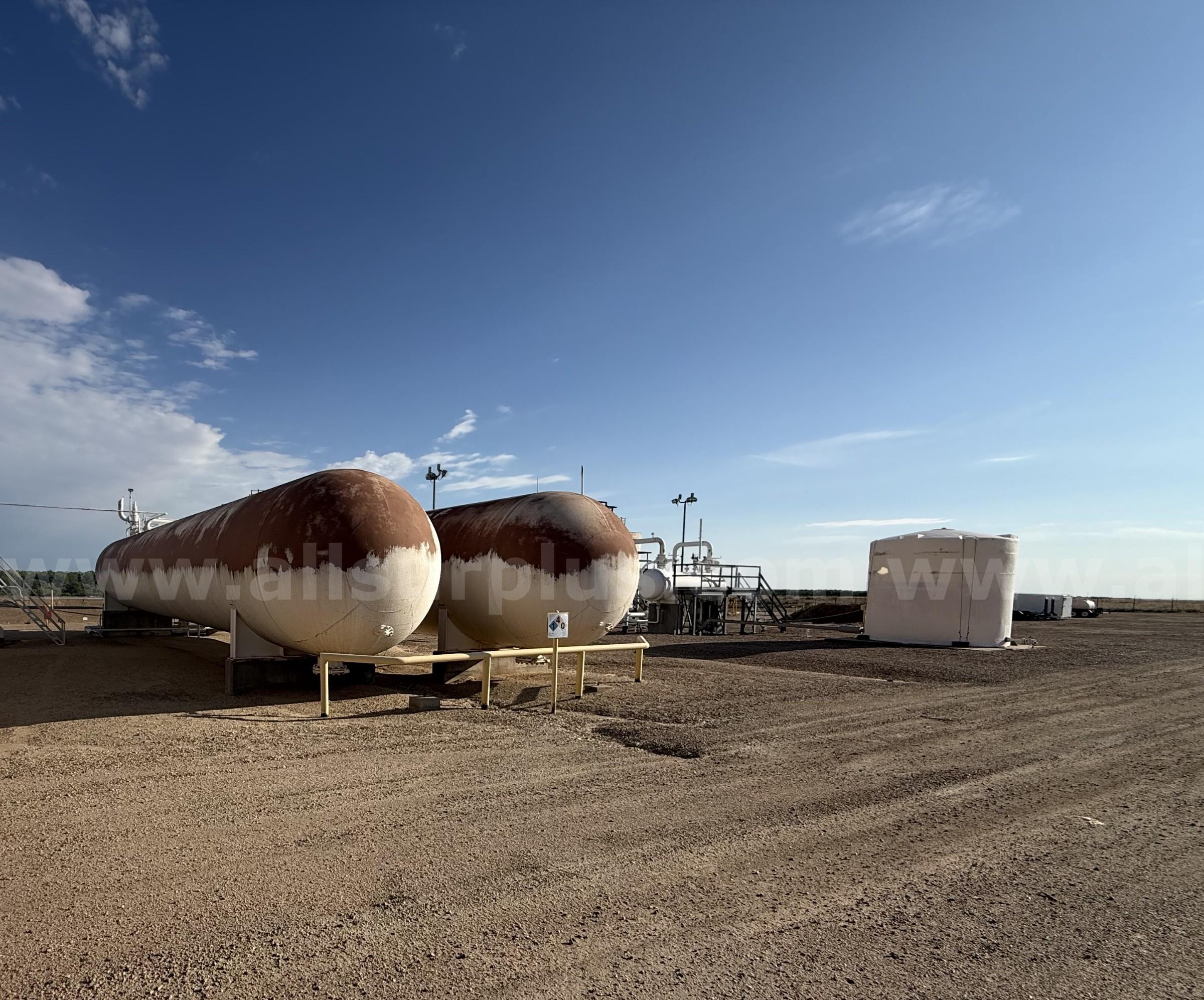 Storage Vessels, 60,000 Gallon, 250PSI, 10ft-10in X 79ft, Qty 2 Riley-Beaird 000 Government Surplus Auction - Photo #2