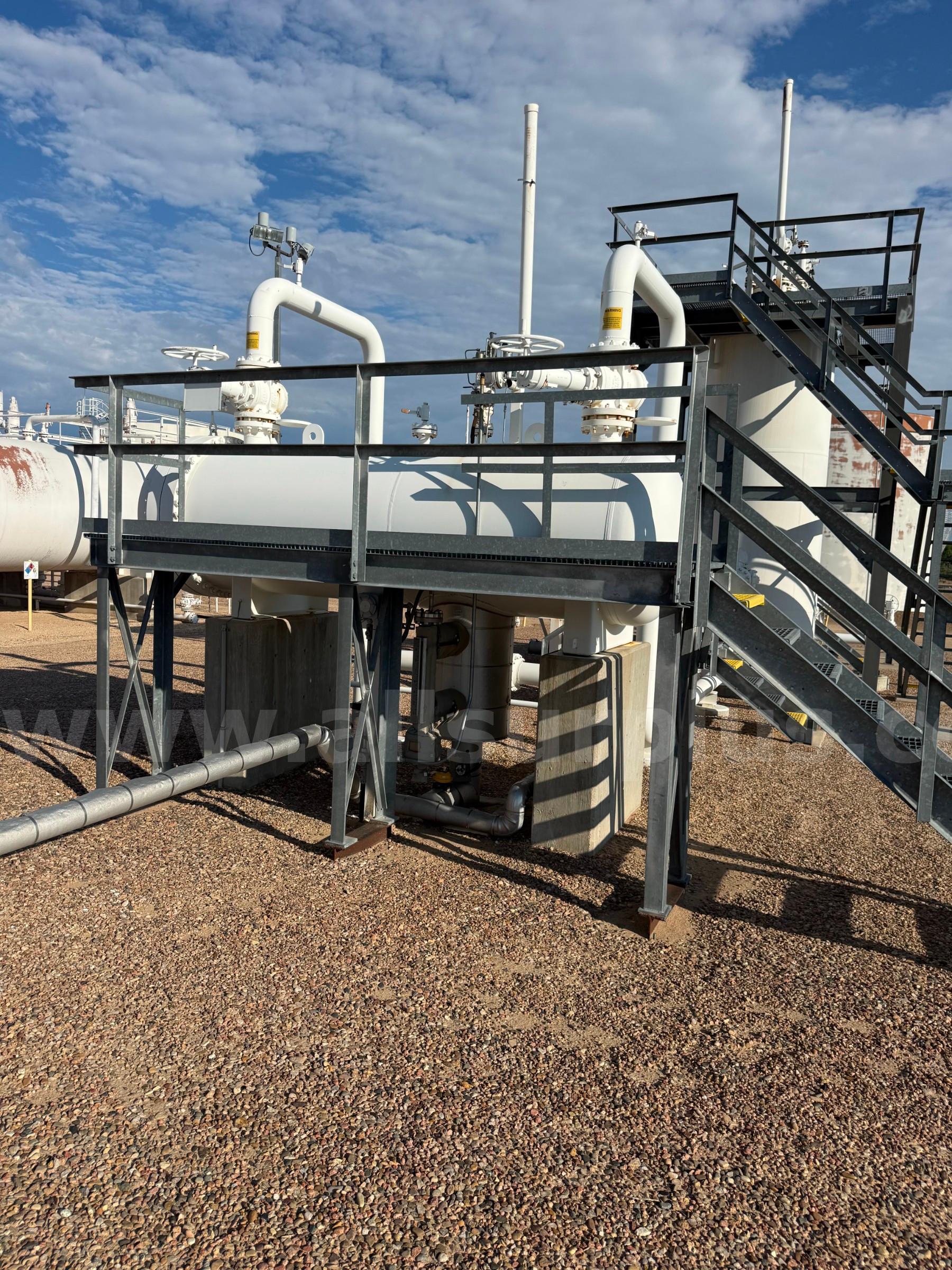 Horizontal Filter Separator, 400PSI, 1200GPM, 4ft X 12ft, Qty 1  400PSI Government Surplus Auction - Primary Photo