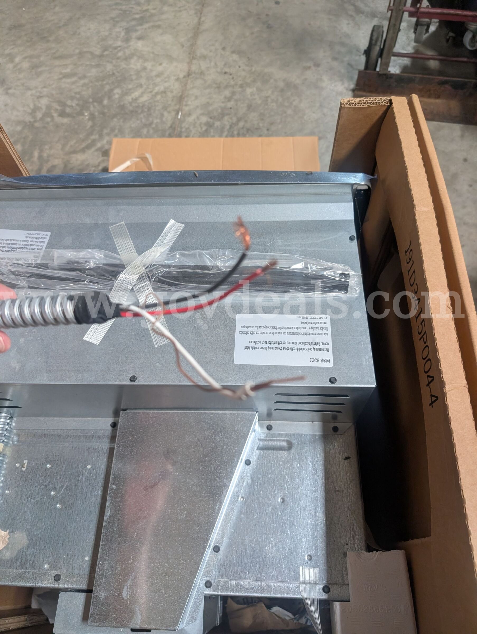 GE Electric Wall Oven GE  Government Surplus Auction - Photo #3
