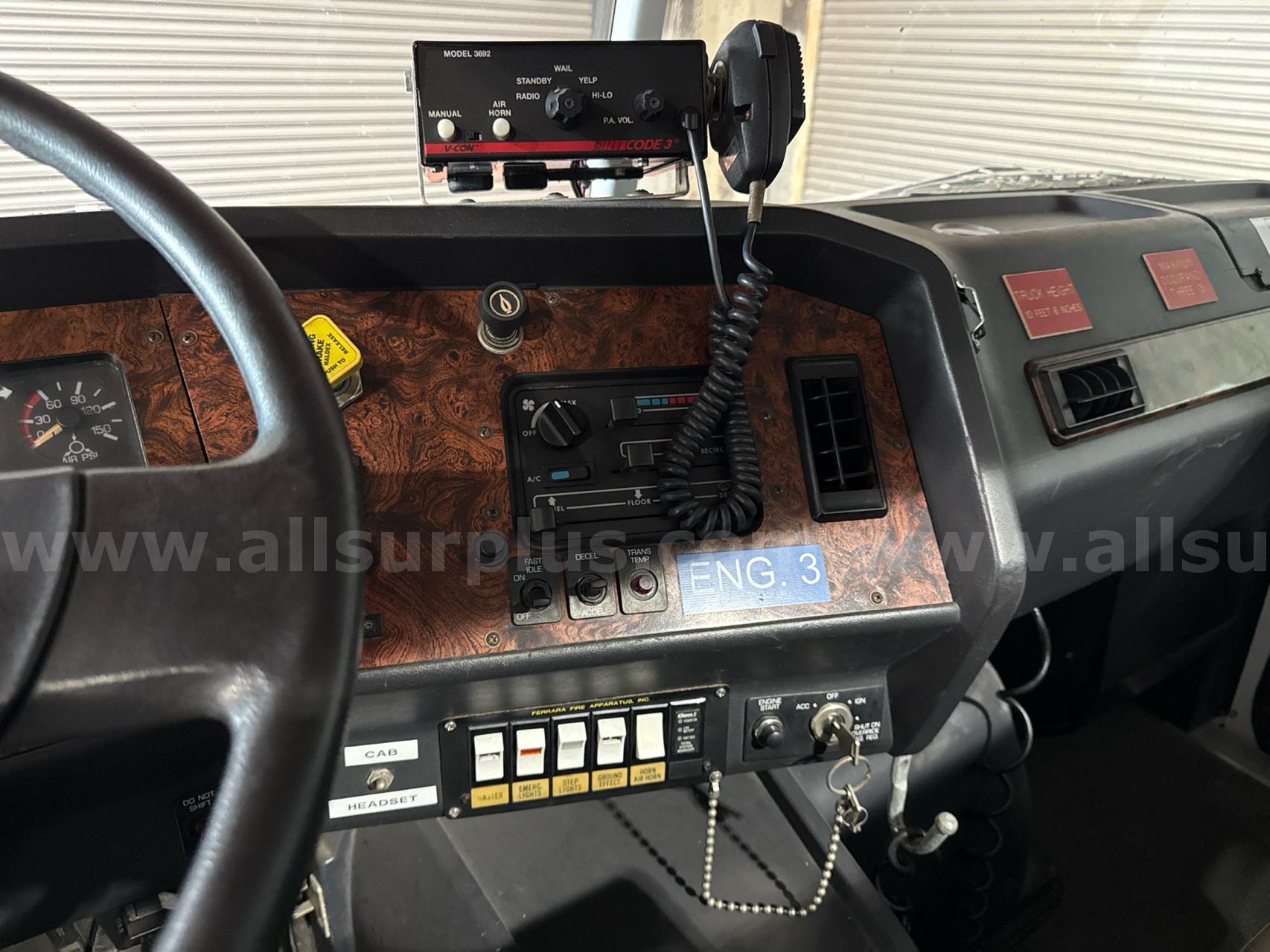 2000 Volvo VCL Fire Truck Volvo VCL Government Surplus Auction - Photo #4