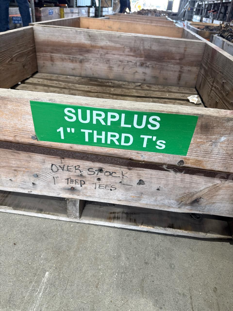 Fittings, 1in, Tees, Unions,Thrd, Qty Approx 910  910 Government Surplus Auction - Photo #4