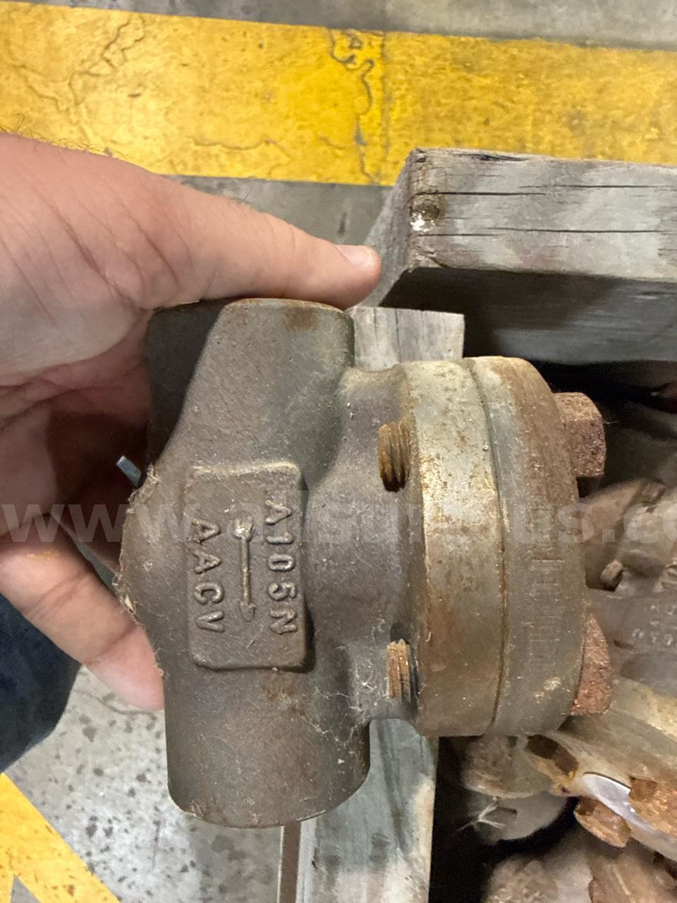 Valves, Check, 1in to 2in, Cl800, Qty Approx 651  Cl800 Government Surplus Auction - Photo #2
