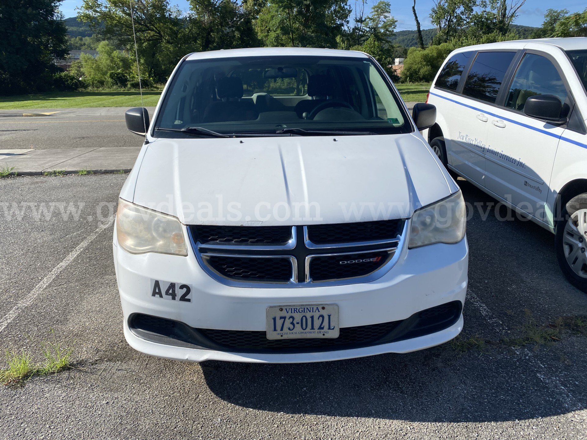 2013 Dodge Grand Caravan Dodge Grand Caravan Government Surplus Auction - Photo #3
